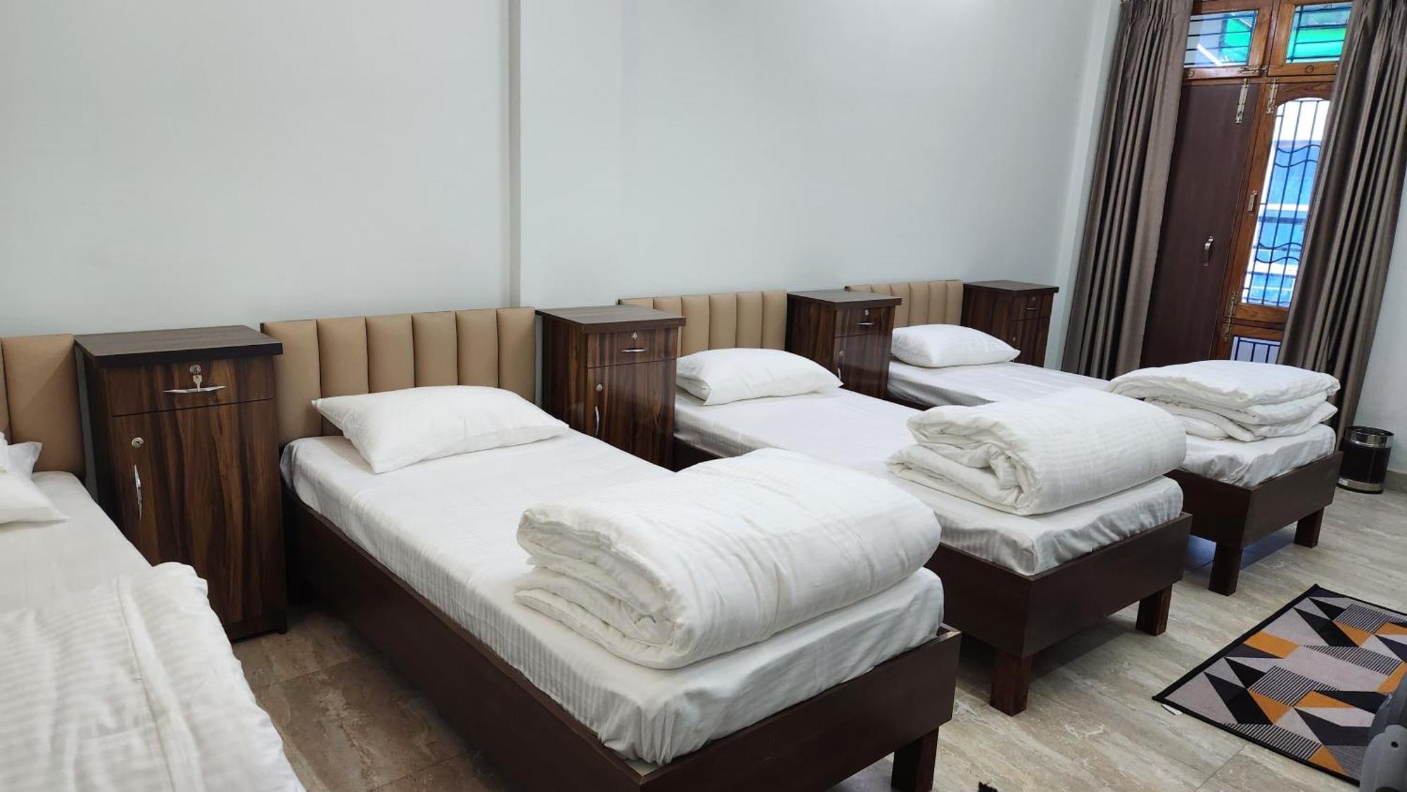 Nandi Retreat Homestay Varanasi Bagian luar foto