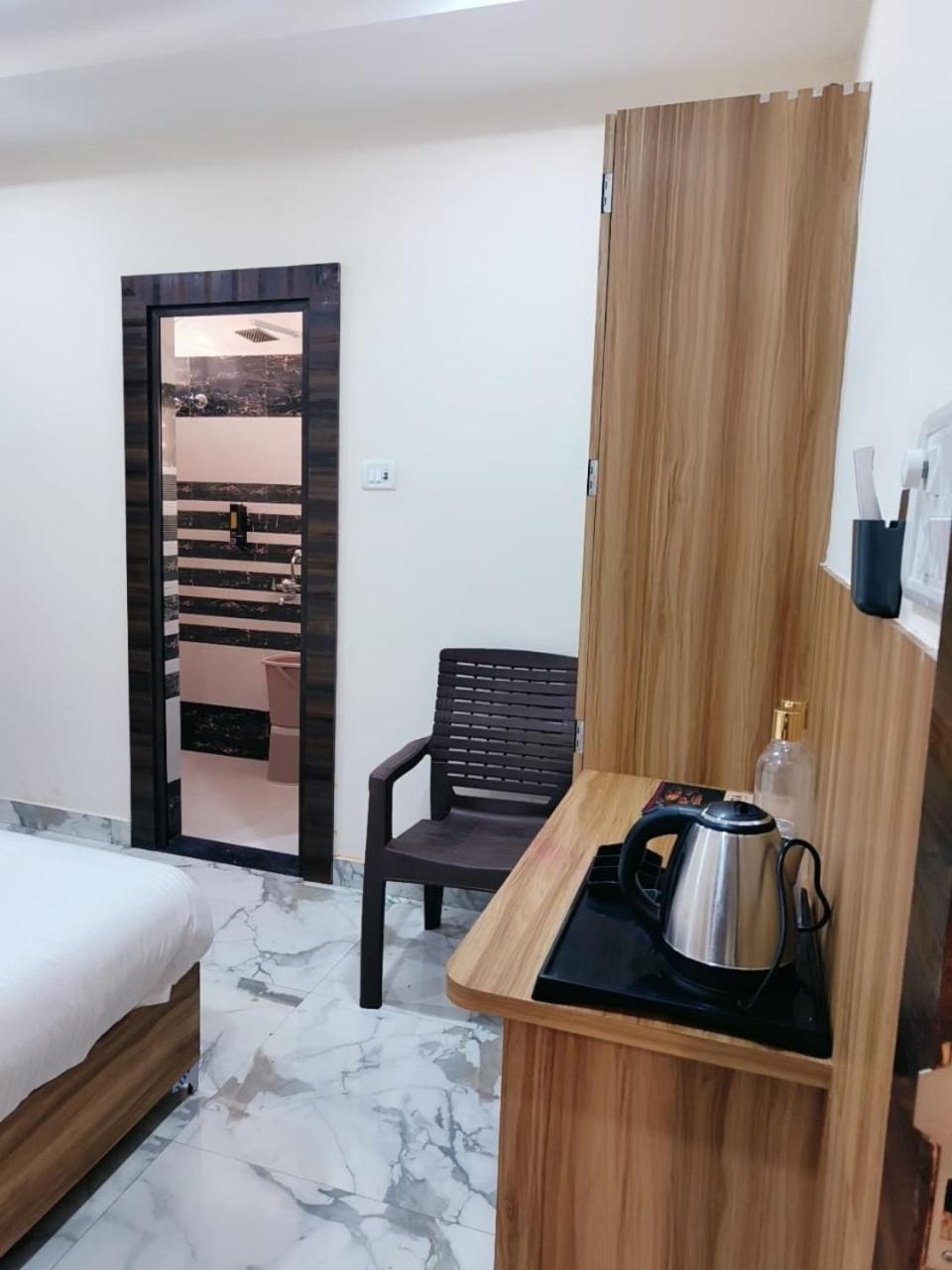 Nandi Retreat Homestay Varanasi Bagian luar foto