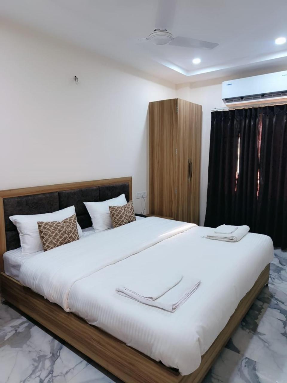 Nandi Retreat Homestay Varanasi Bagian luar foto