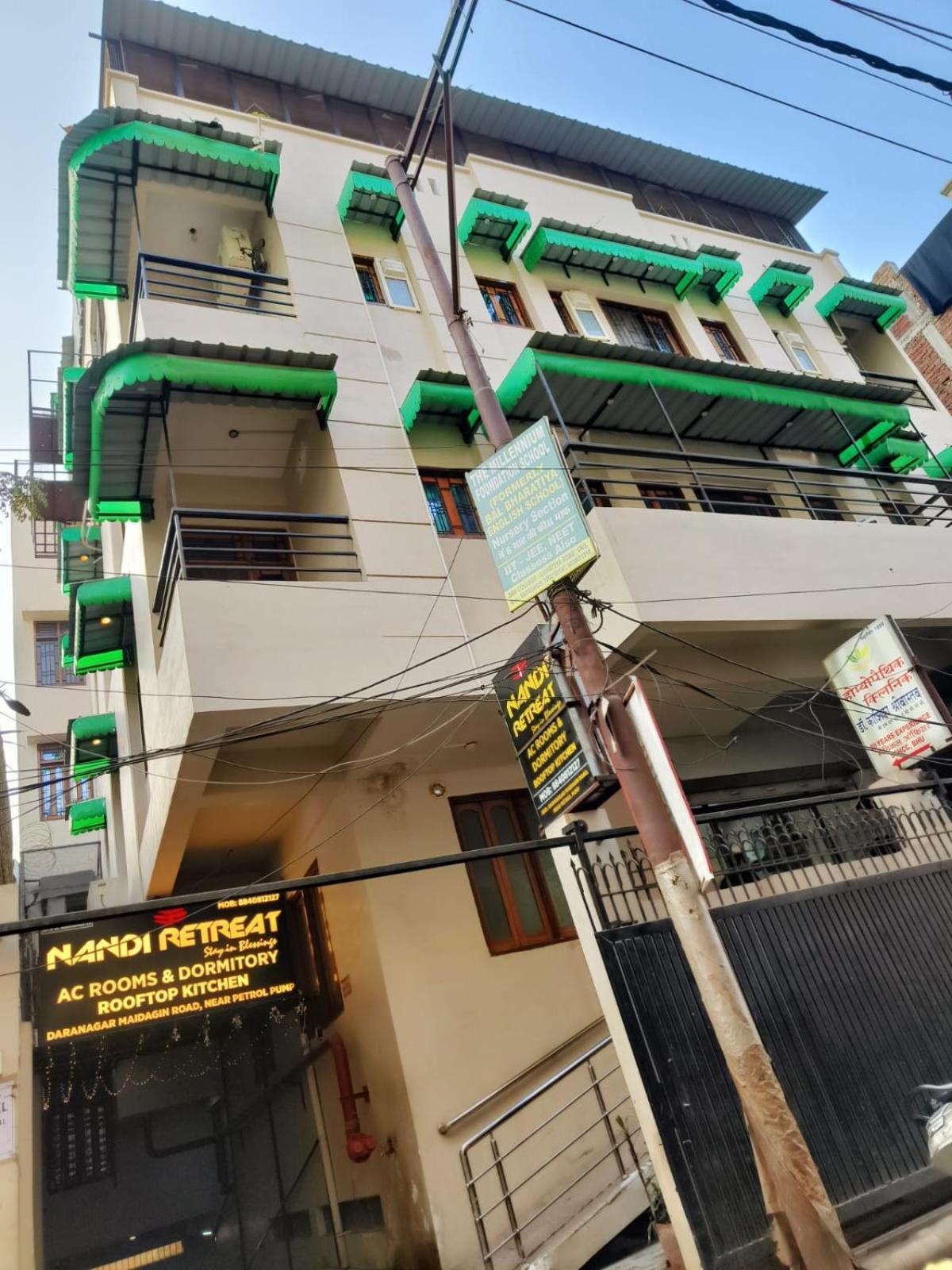 Nandi Retreat Homestay Varanasi Bagian luar foto