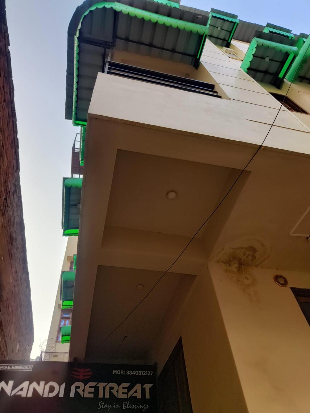Nandi Retreat Homestay Varanasi Bagian luar foto